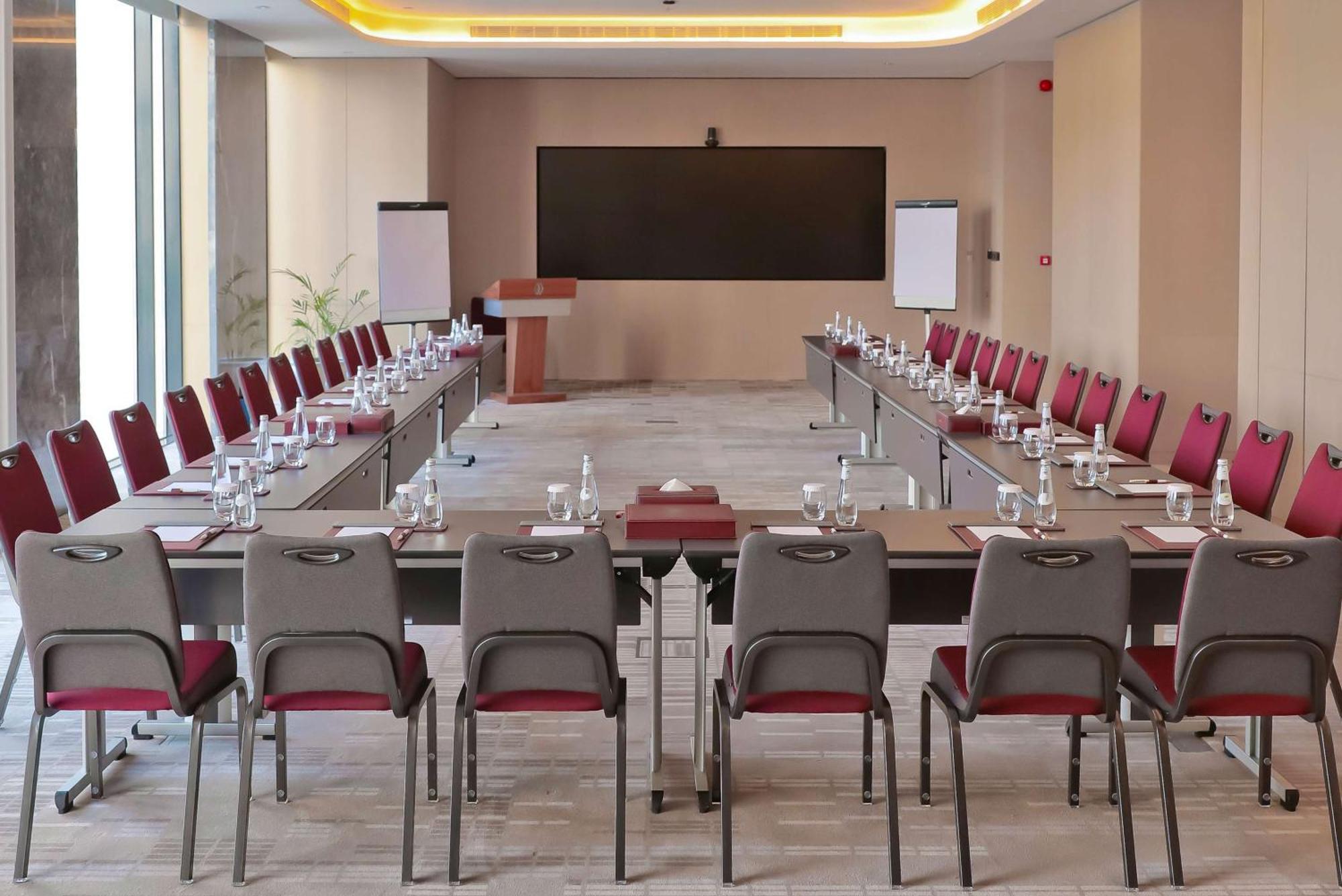 Mansard Riyadh, A Radisson Collection Hotel Exteriör bild Meeting room